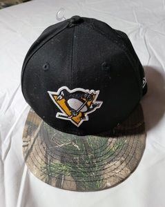 Men's New Era 9Fifty Pittsburgh Penguins Hockey NHL Black & Camouflage Cap Hat